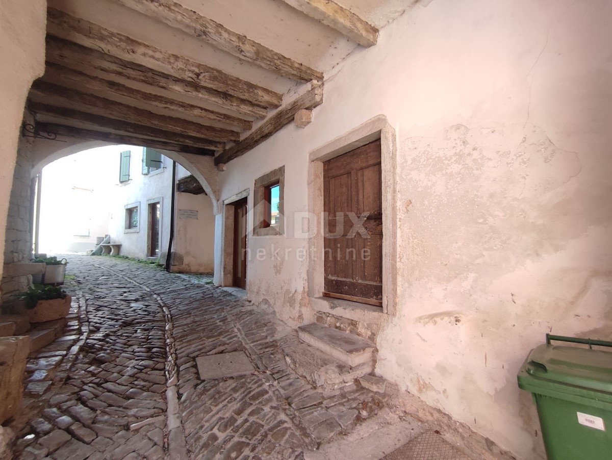 Casa Oprtalj, 167m2