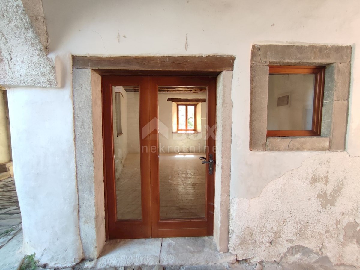 Casa Oprtalj, 167m2