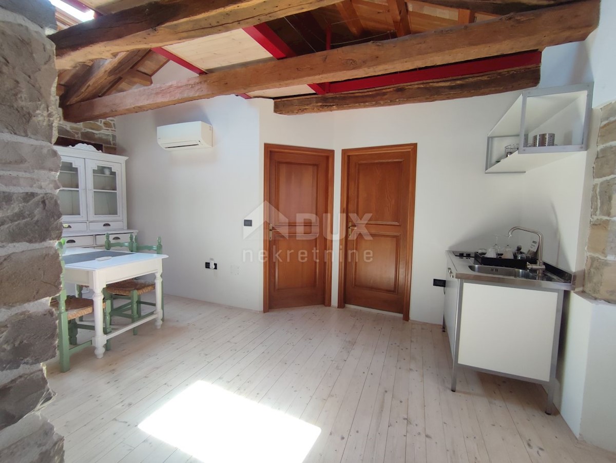 Casa Oprtalj, 167m2