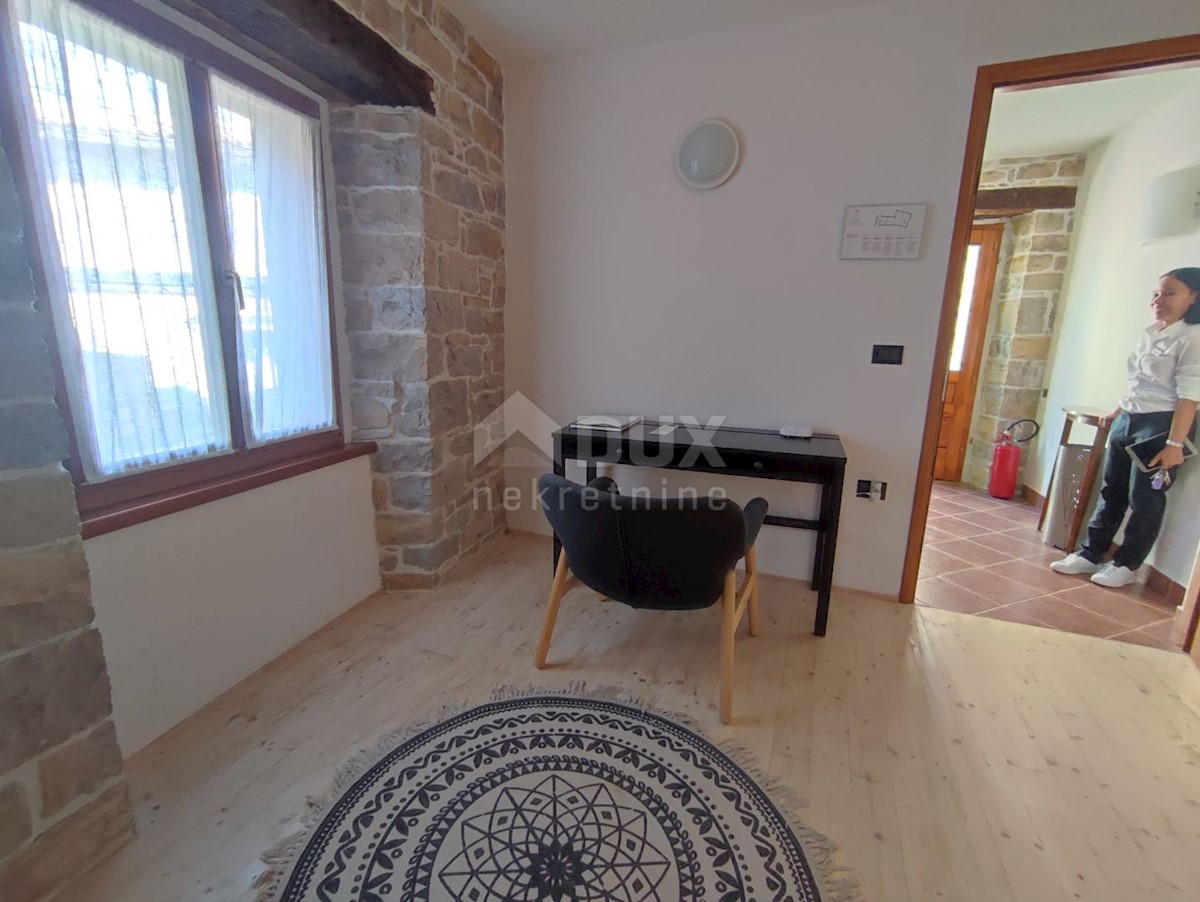Casa Oprtalj, 167m2