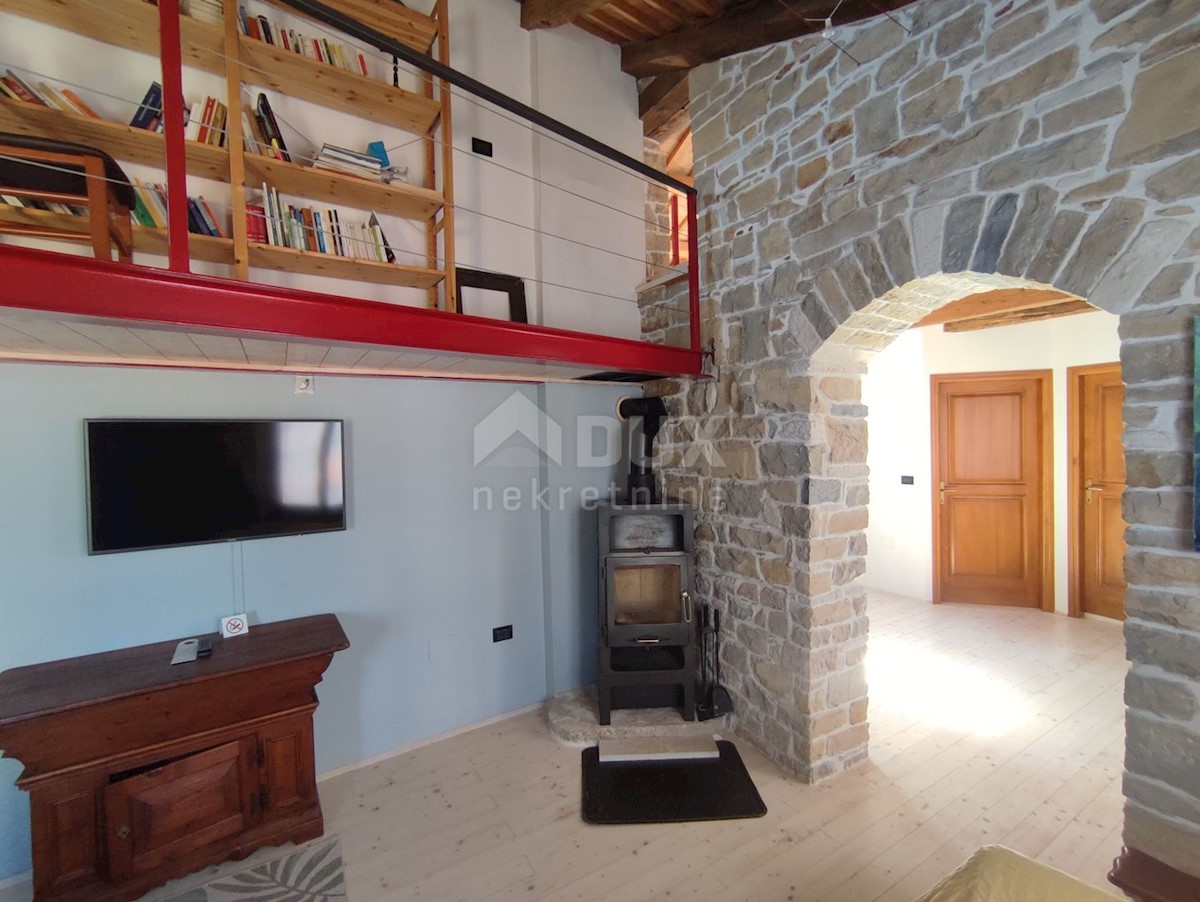 Casa Oprtalj, 167m2