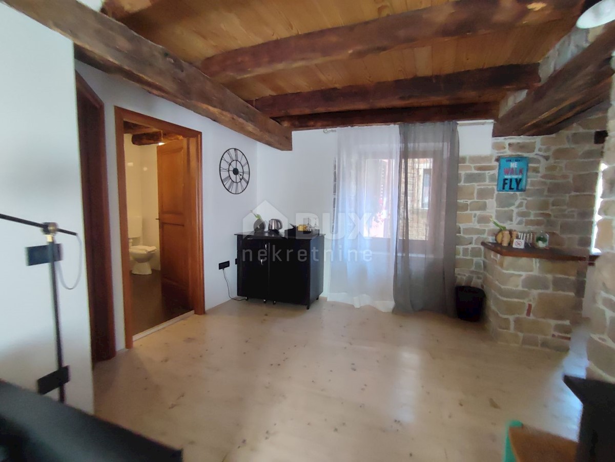 Casa Oprtalj, 167m2