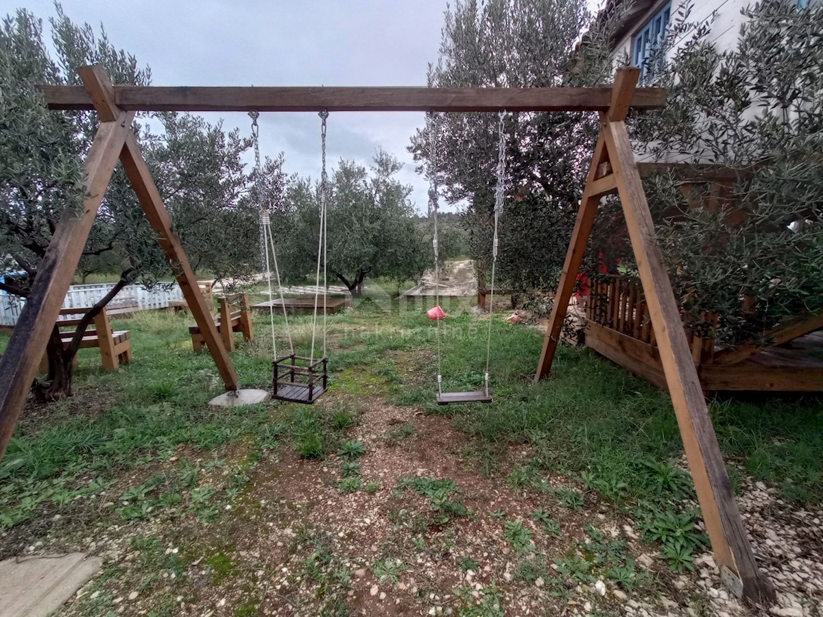 Terreno Raslina, Šibenik - Okolica, 28.748m2