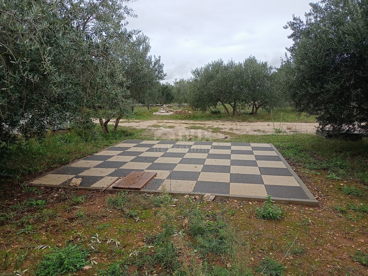 Terreno Raslina, Šibenik - Okolica, 28.748m2