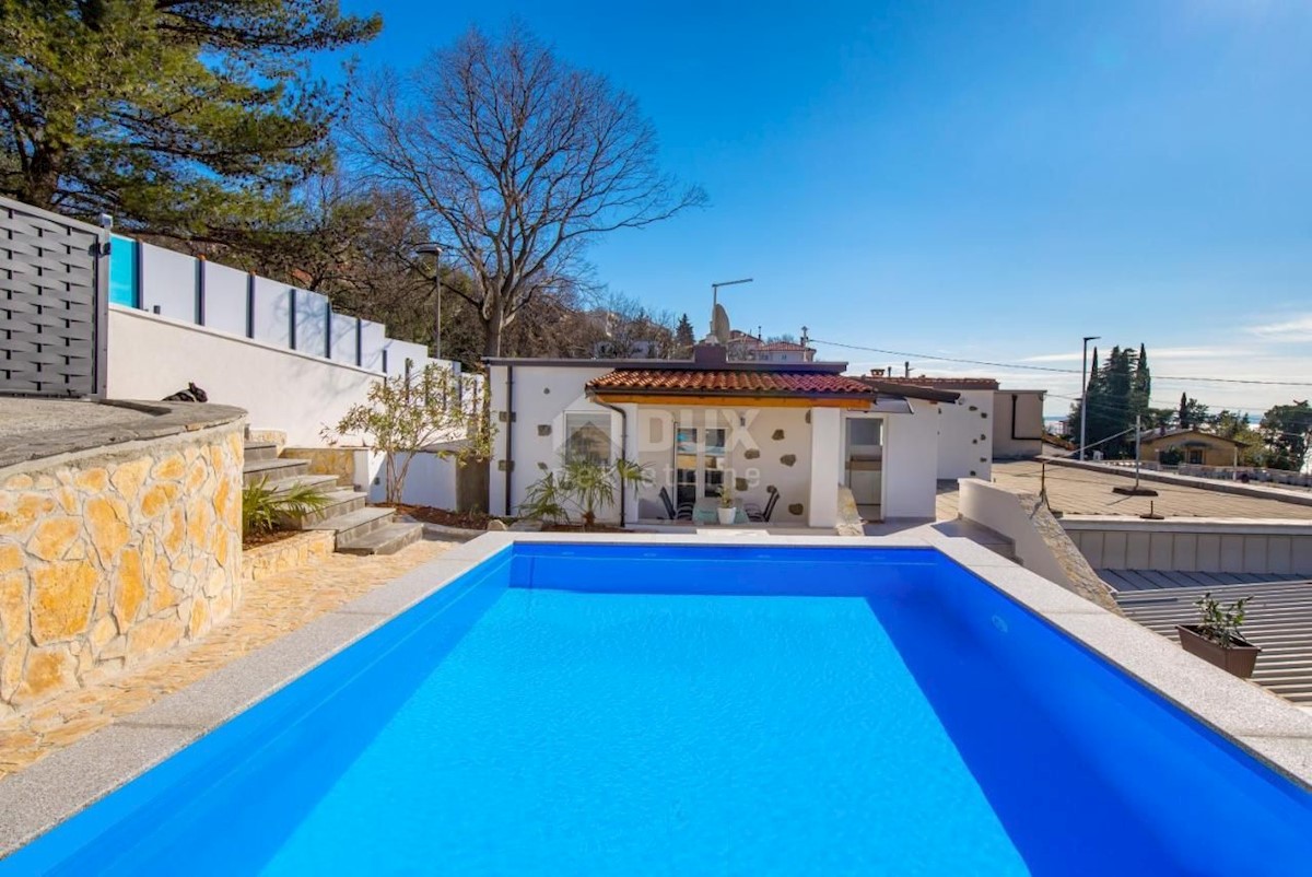 RIJEKA, KANTRIDA - casa con piscina vicino al mare