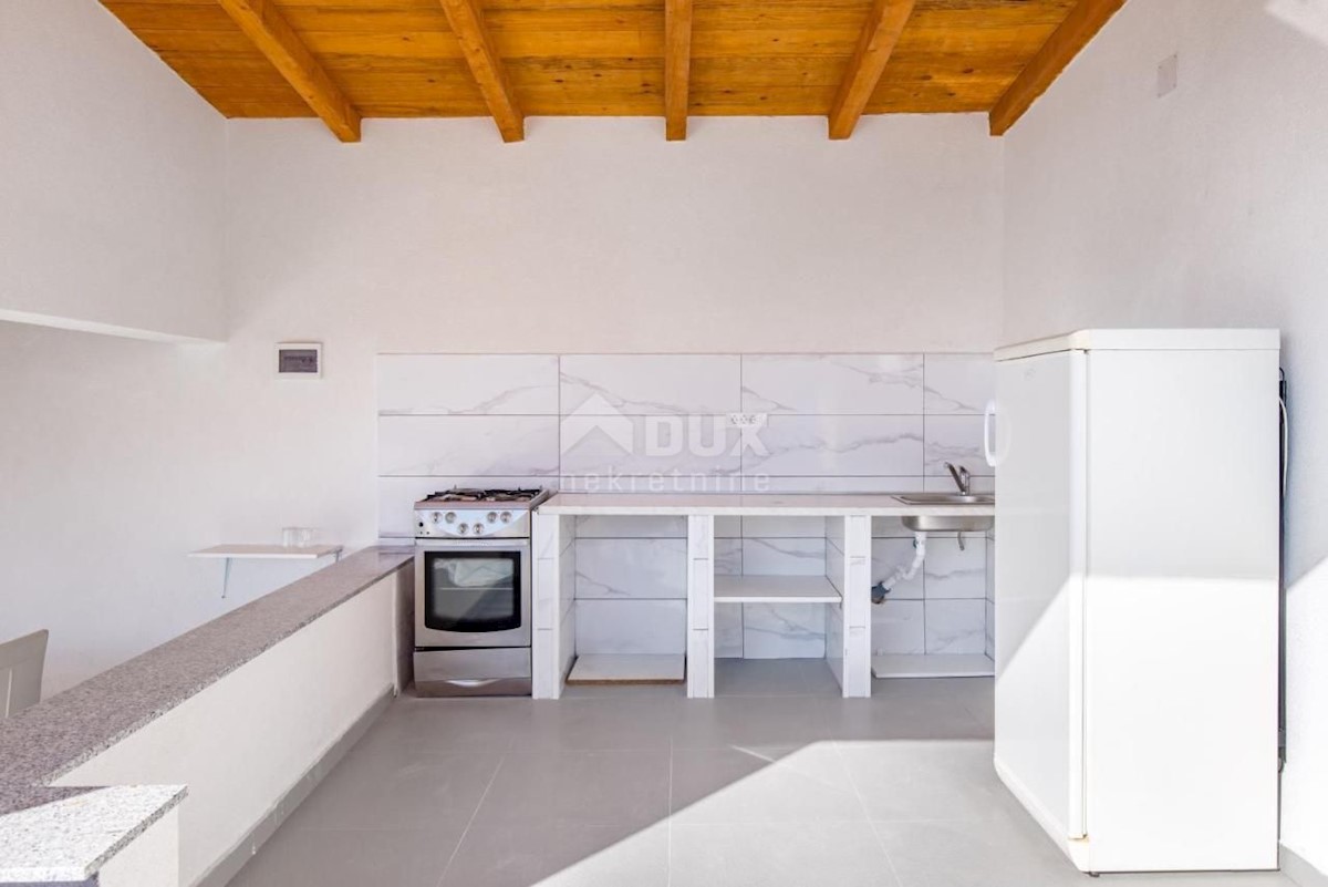 RIJEKA, KANTRIDA - casa con piscina vicino al mare