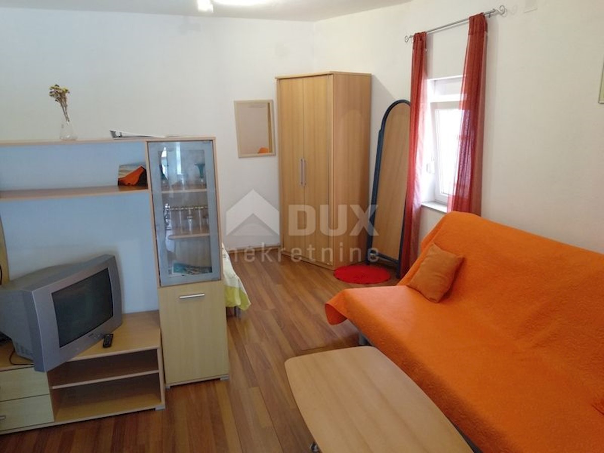 CRIKVENIČKA RIVIJERA, JADRANOVO - appartamento 1 camera da letto + bagno, 26,95 m2, piano terra