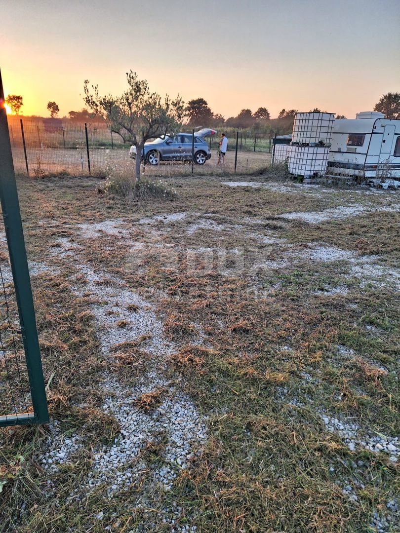 Terreno Poreč, 560m2