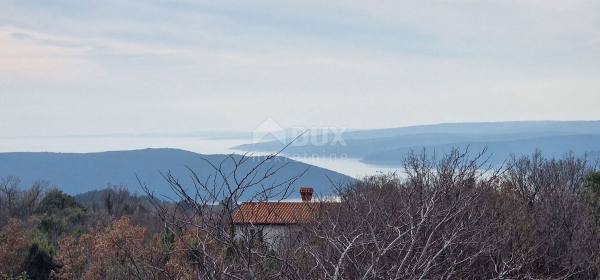 ISTRIA, LABIN (DINTORNI), Terreno edificabile con vista mare 4154 mq