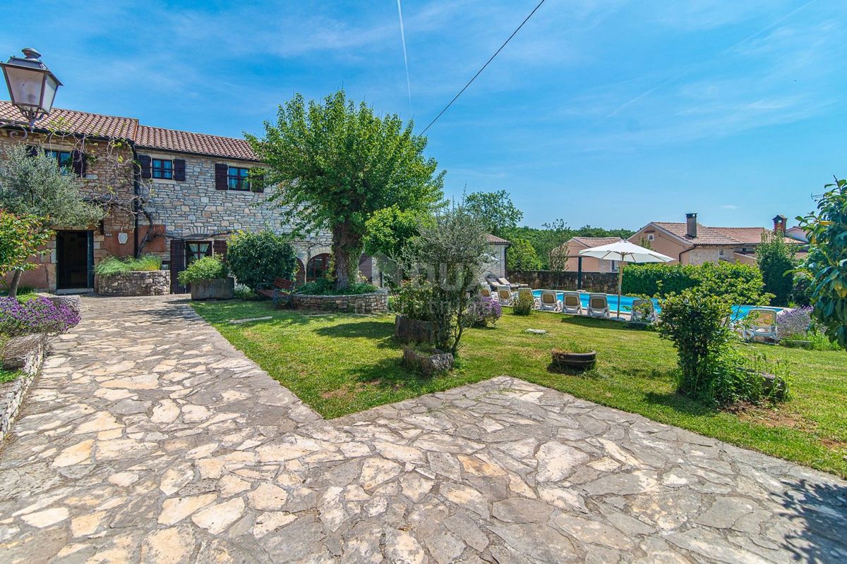 ISTRIA, ŽMINJ - Villa in pietra nel magico centro dell'Istria