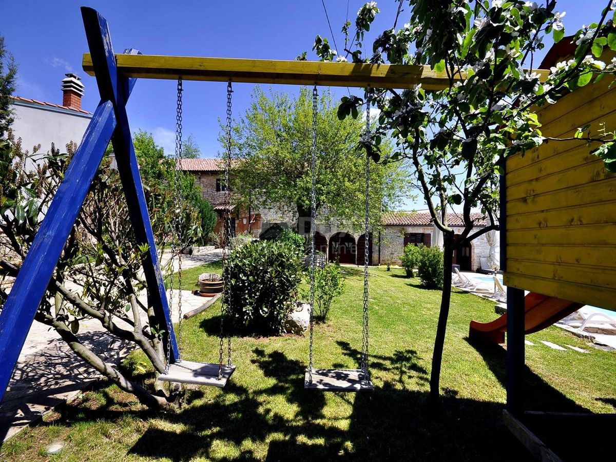 ISTRIA, ŽMINJ - Villa in pietra nel magico centro dell'Istria
