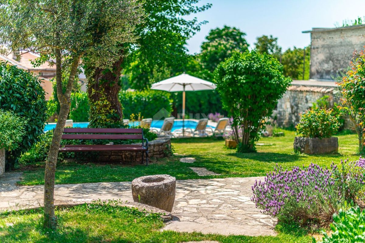 ISTRIA, ŽMINJ - Villa in pietra nel magico centro dell'Istria
