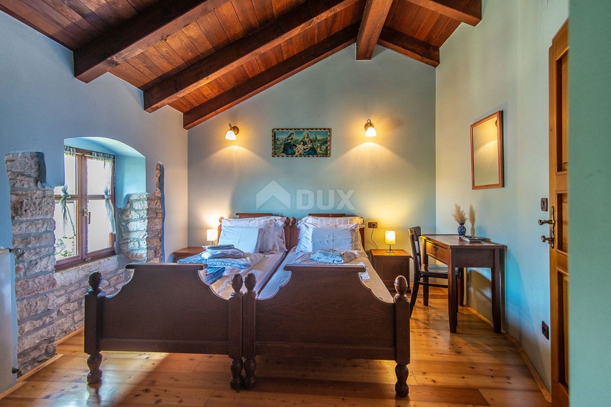 ISTRIA, ŽMINJ - Villa in pietra nel magico centro dell'Istria