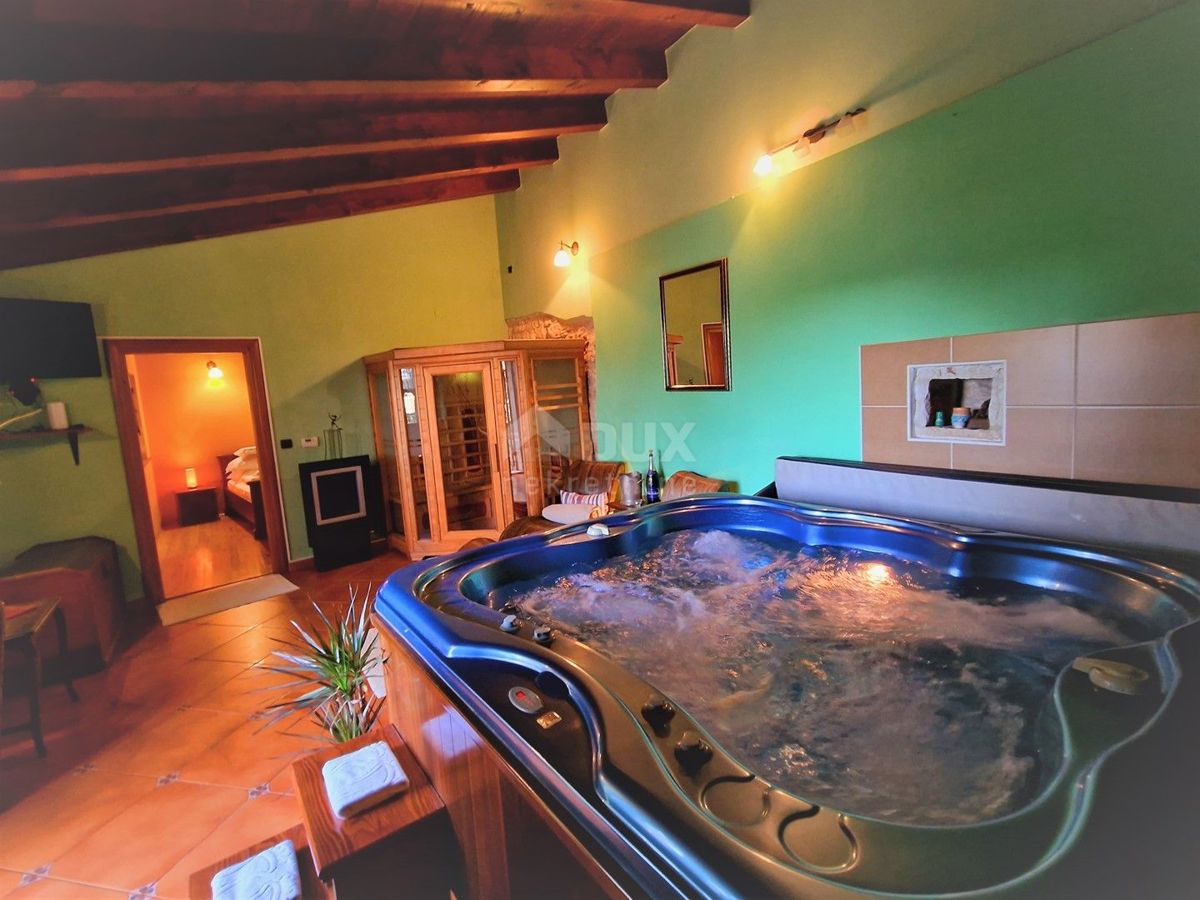 ISTRIA, ŽMINJ - Villa in pietra nel magico centro dell'Istria
