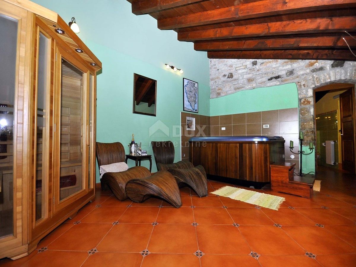 ISTRIA, ŽMINJ - Villa in pietra nel magico centro dell'Istria