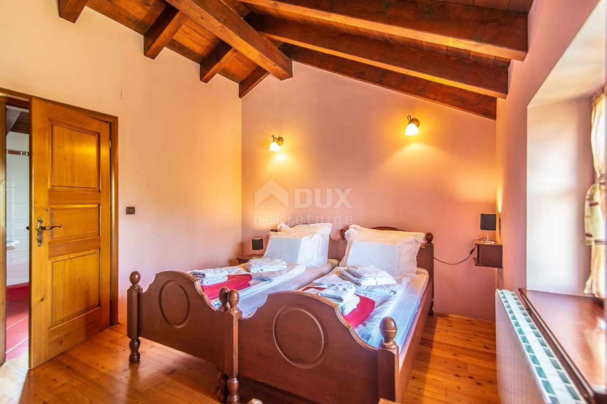 ISTRIA, ŽMINJ - Villa in pietra nel magico centro dell'Istria