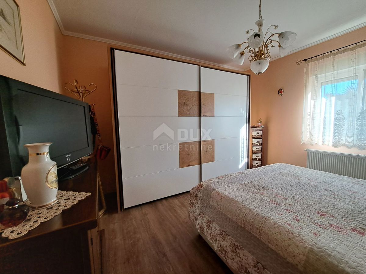 OPATIJA, KASTAV - Villa/casa, 260 m2 con vista e 1400 m2 di giardino