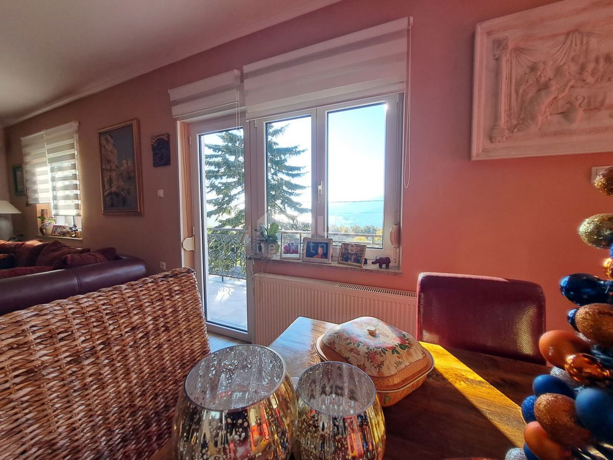 OPATIJA, KASTAV - Villa/casa, 260 m2 con vista e 1400 m2 di giardino