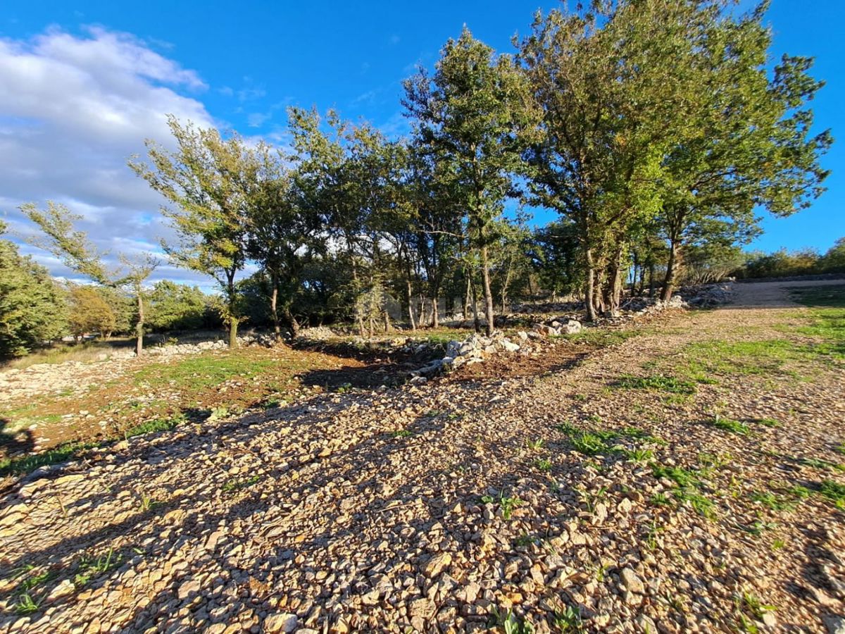 Terreno Šilo, Dobrinj, 363m2