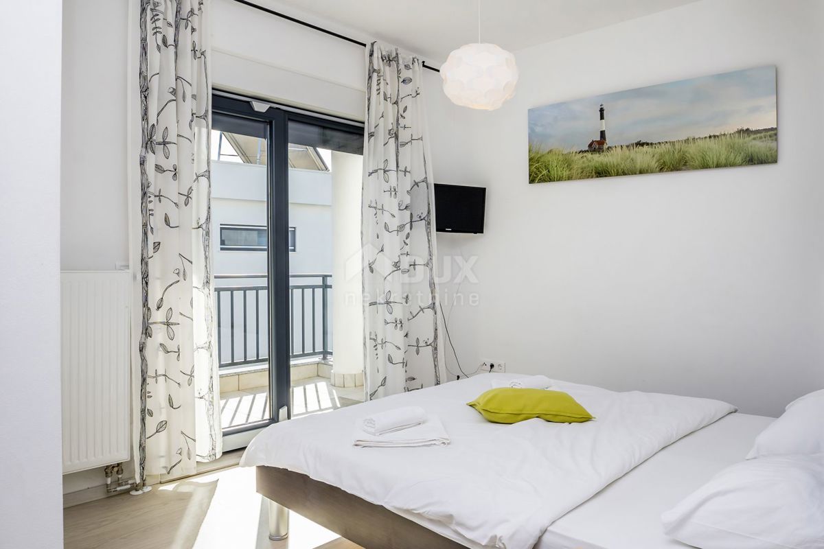 CRIKVENICA - Una spaziosa villa con vista panoramica sul mare!