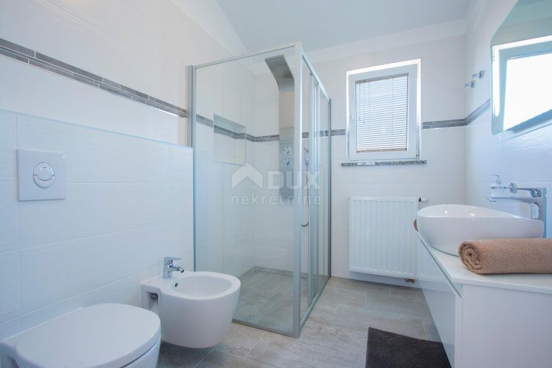 ISTRIA, MEDULINO Lussuoso appartamento in un'ottima posizione! 