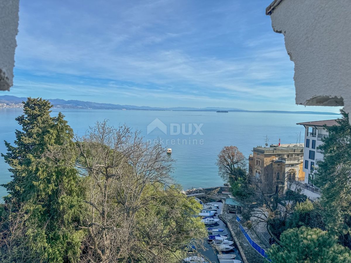 ABBAZIA, CENTRO - appartamento più grande con terrazza per un leggero adattamento, prima fila al mare con vista