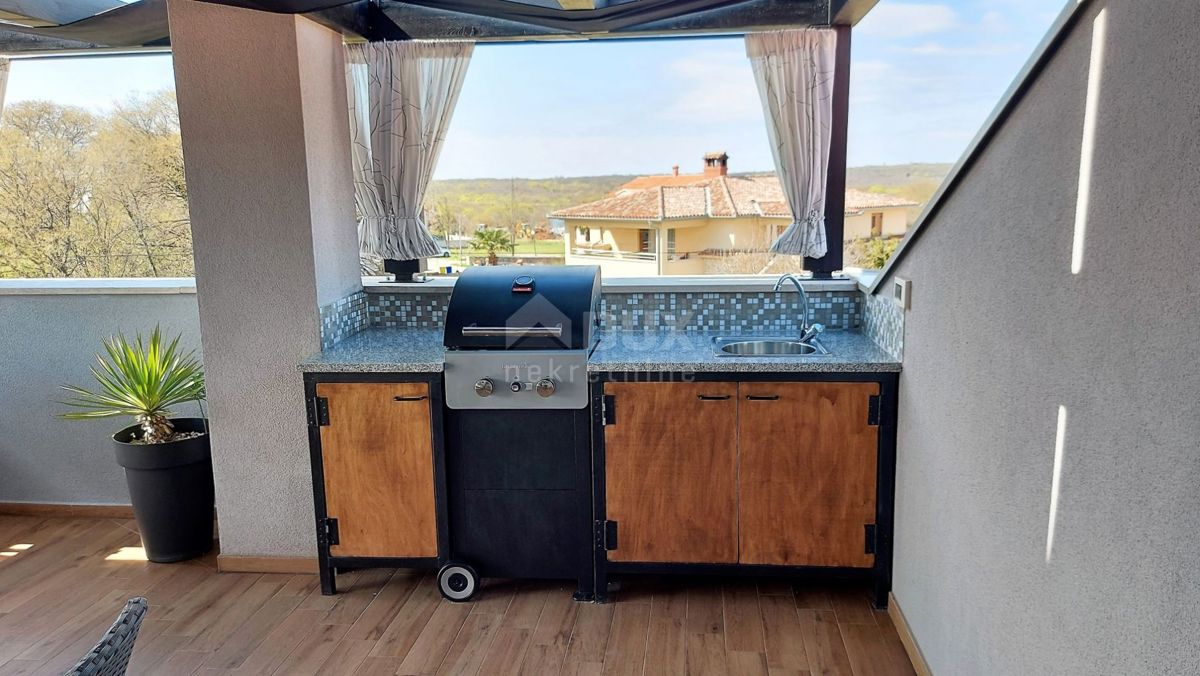 ISTRIA, BALE - Moderna villa bifamiliare