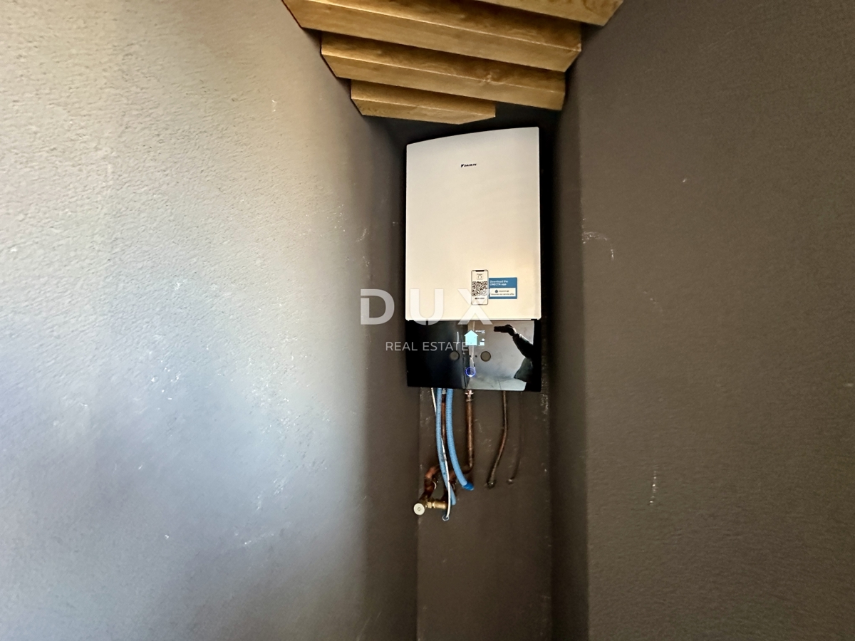 UMAGO, CENTRO - Appartamento in lussuosa costruzione nuova, prima fila al mare