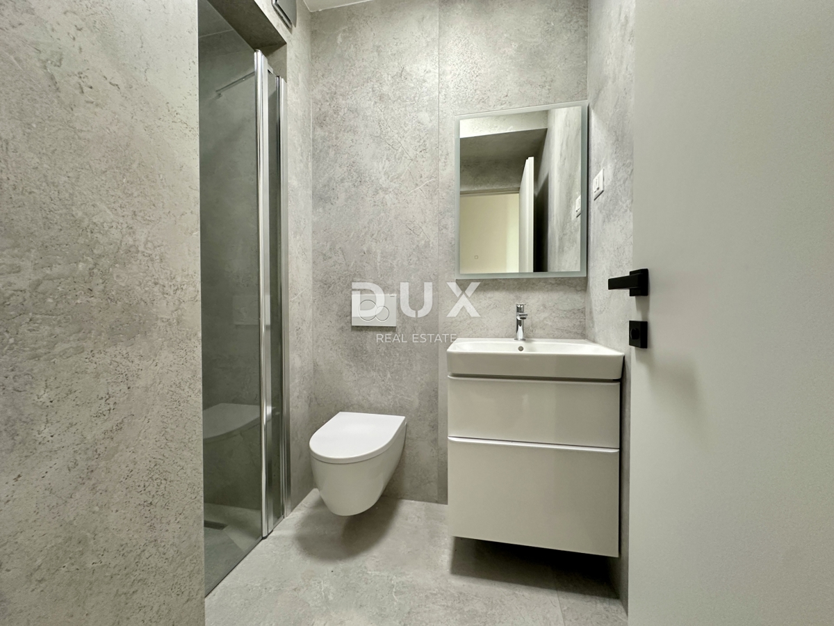 UMAGO, CENTRO - Appartamento in lussuosa costruzione nuova, prima fila al mare