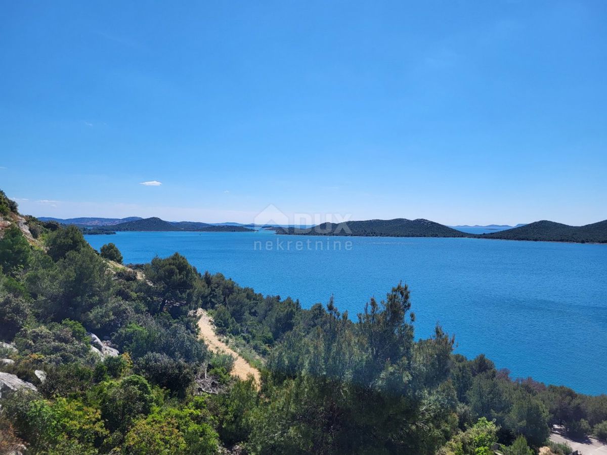 ZADAR, PAKOŠTANE - Appartamento su due piani con bellissima vista 