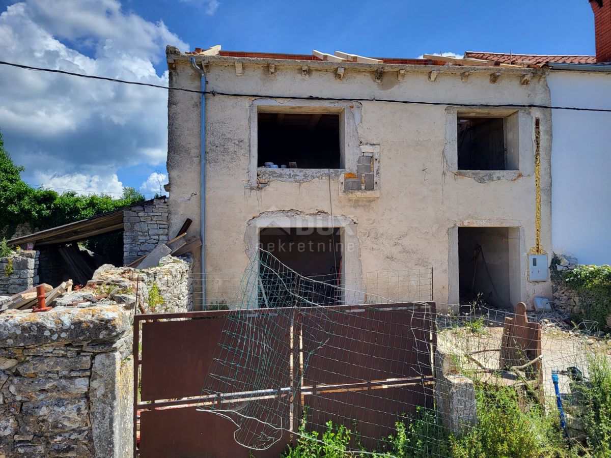 ISTRA, MARČANA - Casa in pietra da adattare