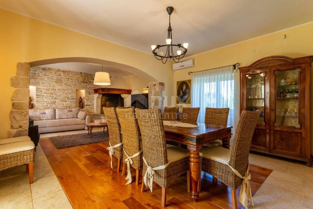 ISTRIA - RAKALJ - villa lussuosa