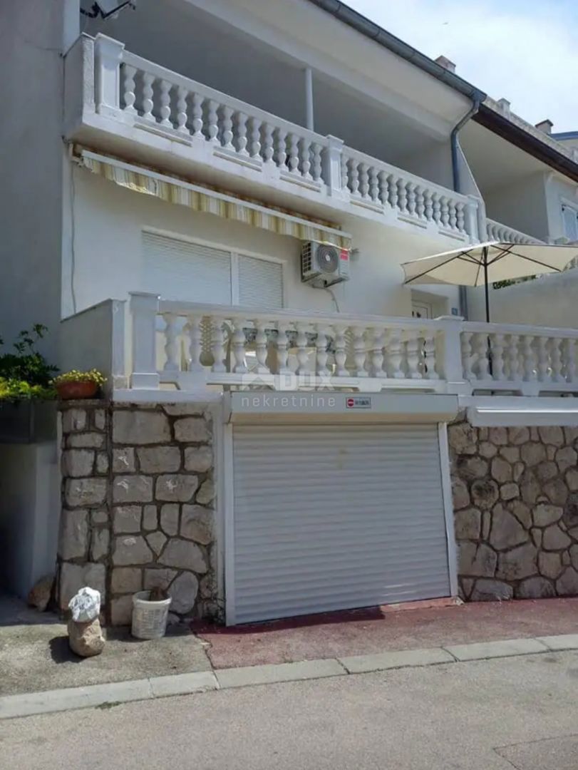 CRIKVENICA - casa di 200 m2 nel centro di Crikvenica 