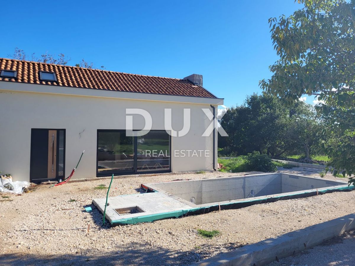 ZADAR, ŽERAVA - Casa di nuova costruzione con piscina