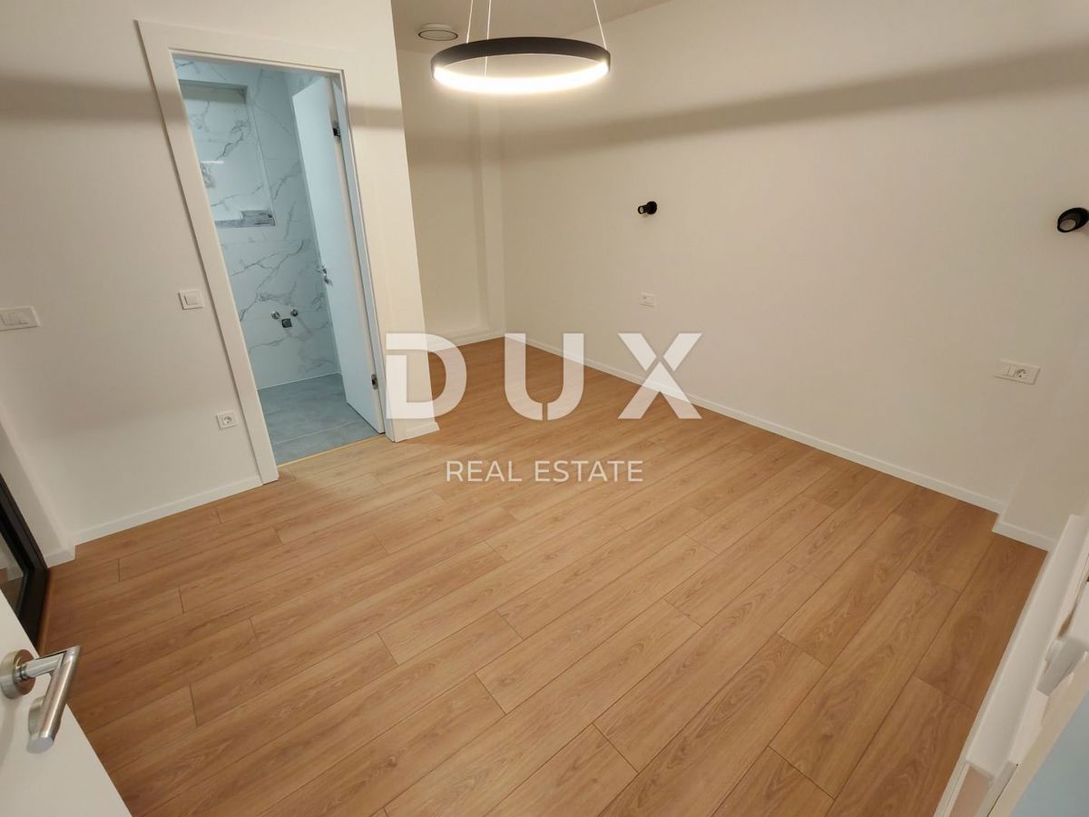 ZADAR, ZATON - Villa bifamiliare di lusso con piscina riscaldata, sauna e palestra! Nuova costruzione! A1