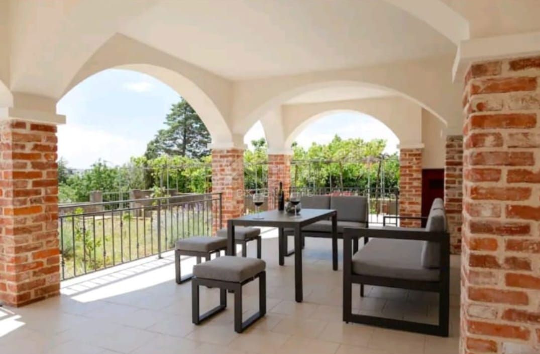 CITTÀ DI KRK - Casa indipendente vicino al mare