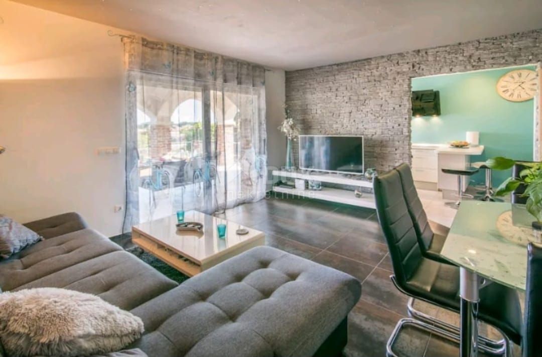 CITTÀ DI KRK - Casa indipendente vicino al mare