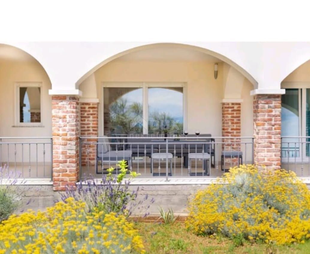 CITTÀ DI KRK - Casa indipendente vicino al mare