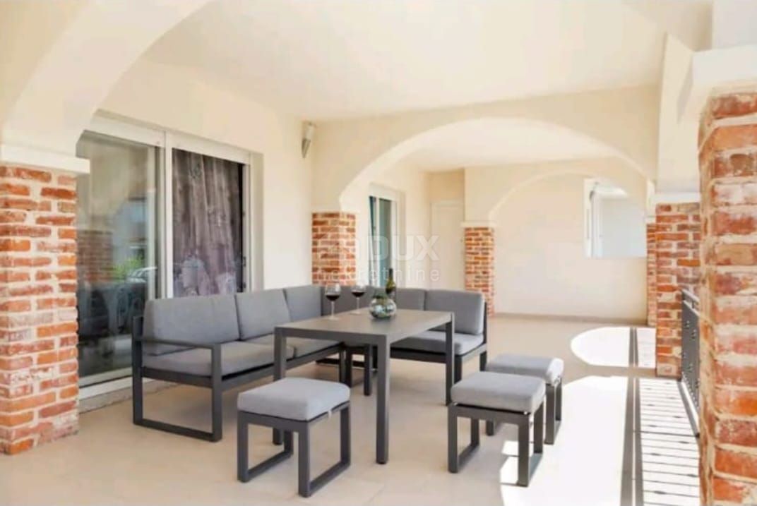 CITTÀ DI KRK - Casa indipendente vicino al mare