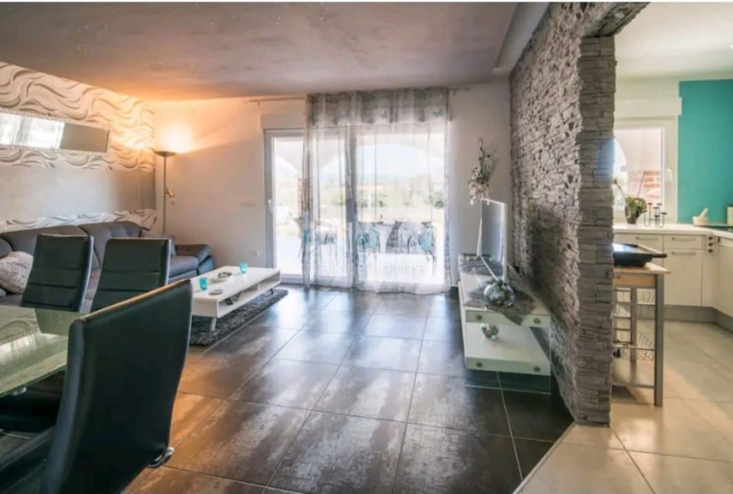 CITTÀ DI KRK - Casa indipendente vicino al mare