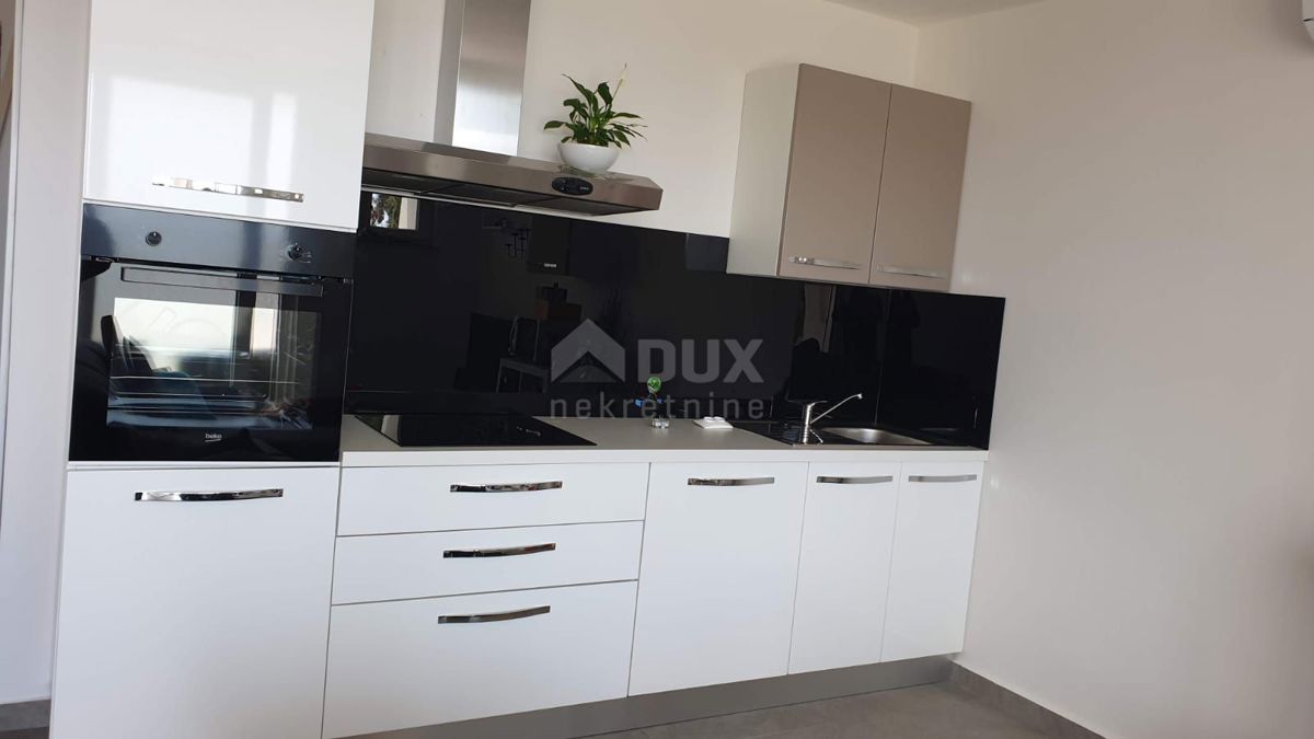 CITTÀ DI KRK - Casa indipendente vicino al mare