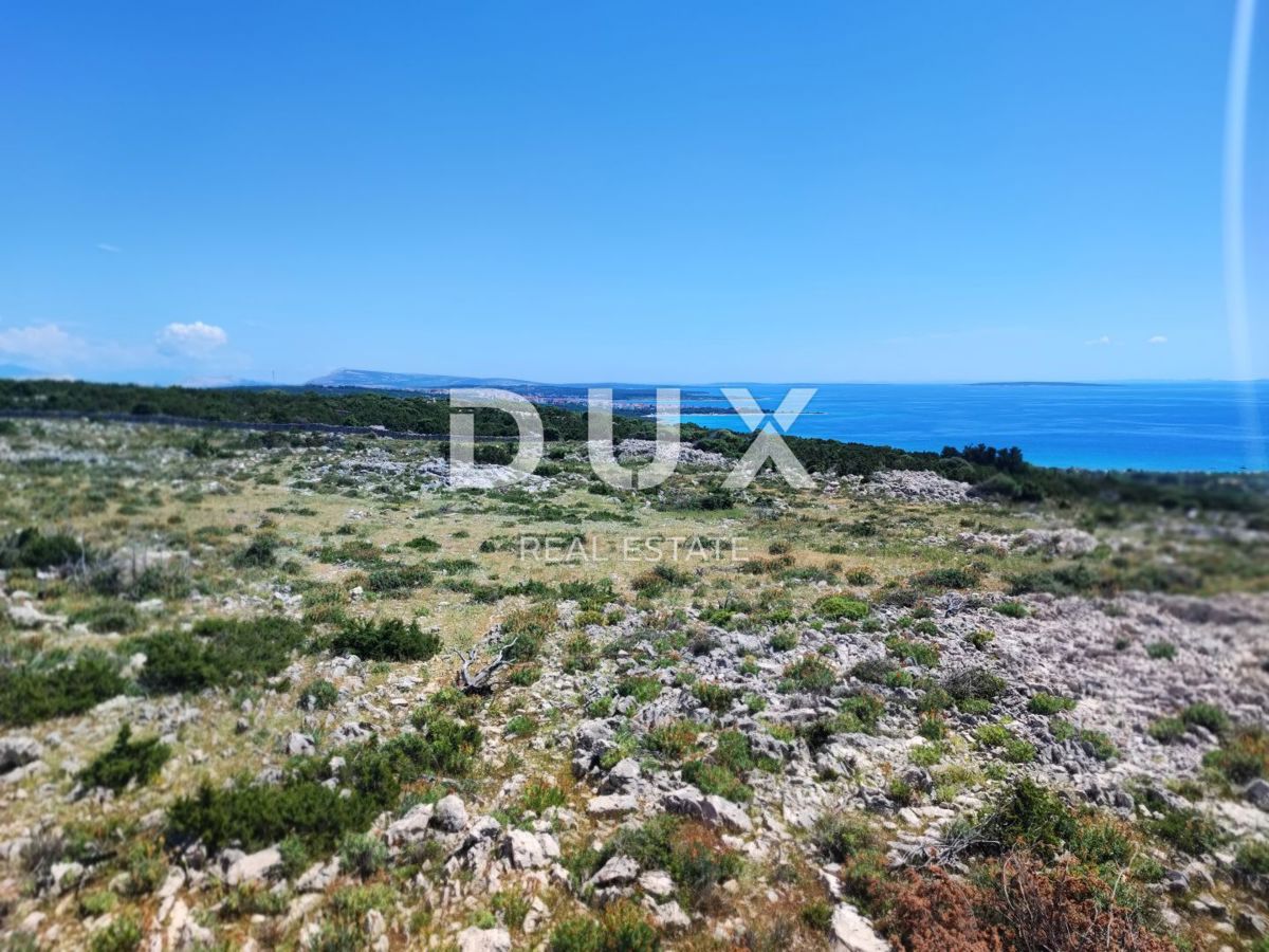 ISOLA DI PAG, NOVALJA casa con piscina e vista fantastica in costruzione