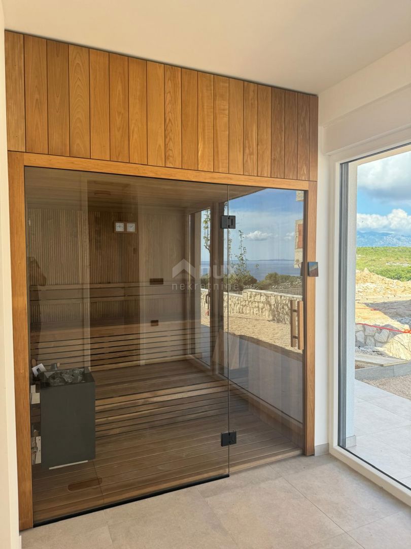 ISOLA DI PAG, NOVALJA casa con piscina e vista fantastica in costruzione