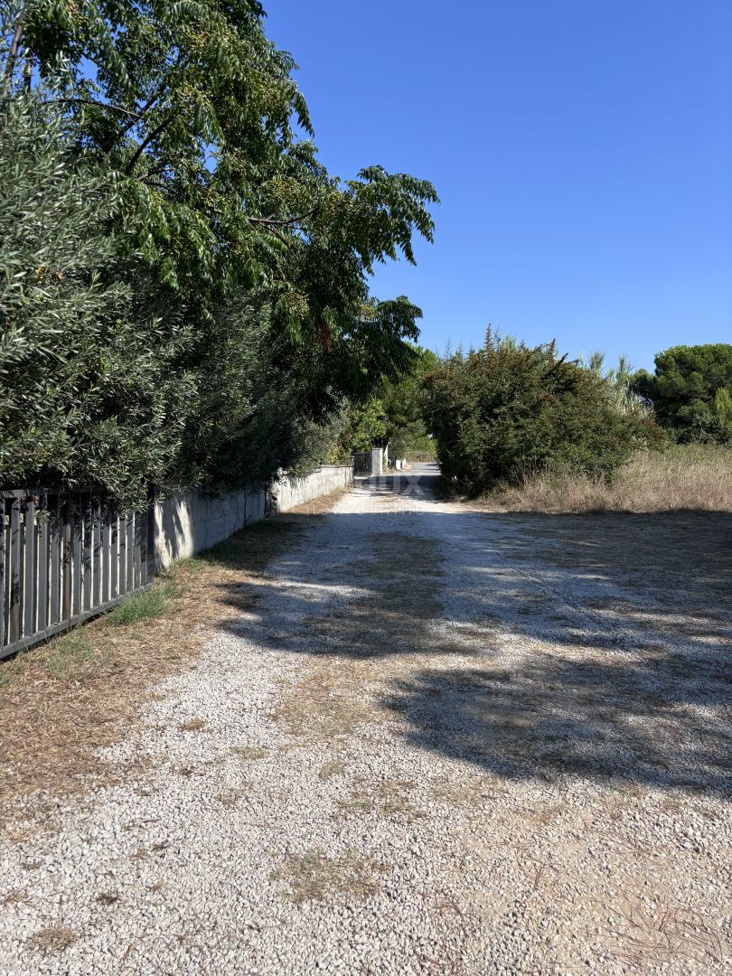 ZADAR, PRIVLAKA - Terreno edificabile vicino al mare