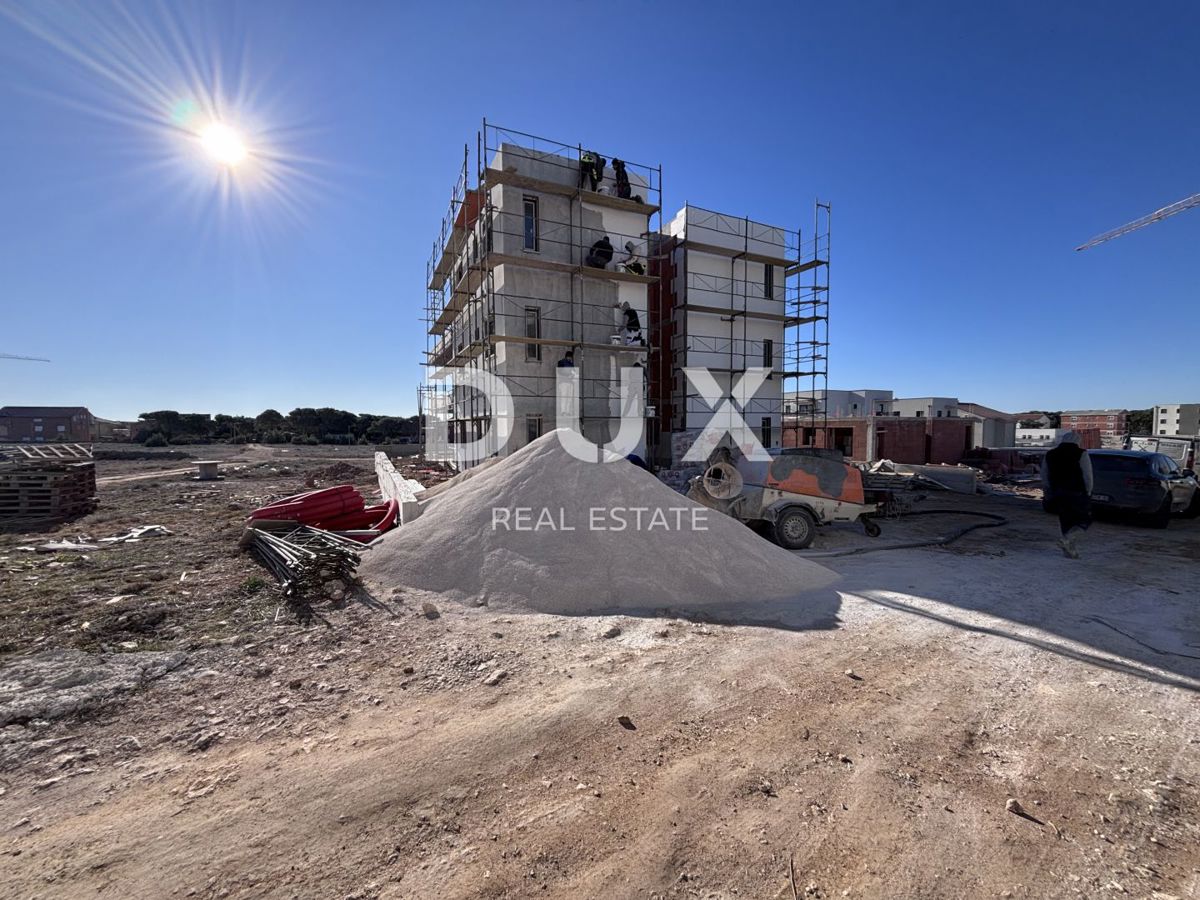 ISOLA DI PAG, POVLJANA - Appartamento con vista mare nella costruzione S4