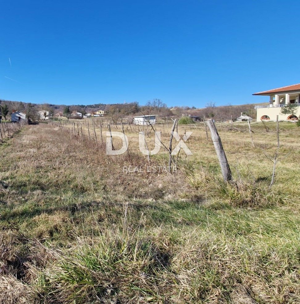 ISTRIA, PIĆAN - Terreno edificabile in un insediamento tranquillo