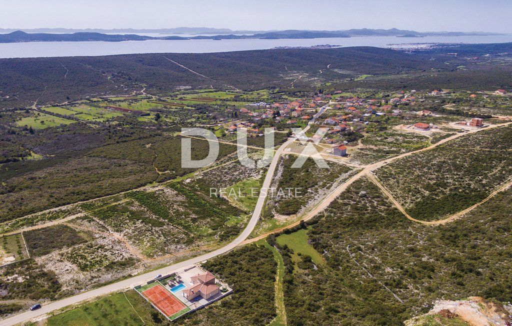 Terreno Debeljak, Sukošan, 1.033m2