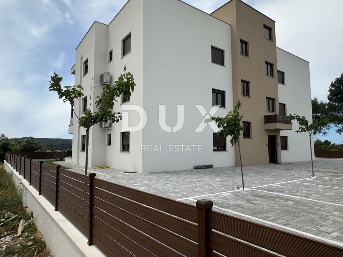 ZADAR, TURANJ - Appartamento con giardino vicino al mare S2