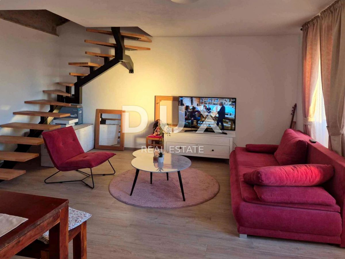 ISTRIA, PARENZO - Casa in pietra adattata