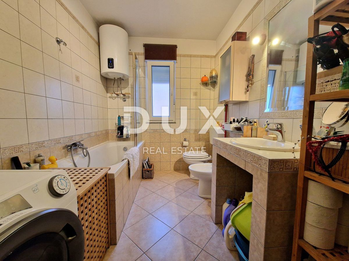 RIJEKA, SRDOČI - appartamento su due piani con 4 camere da letto, 145m2